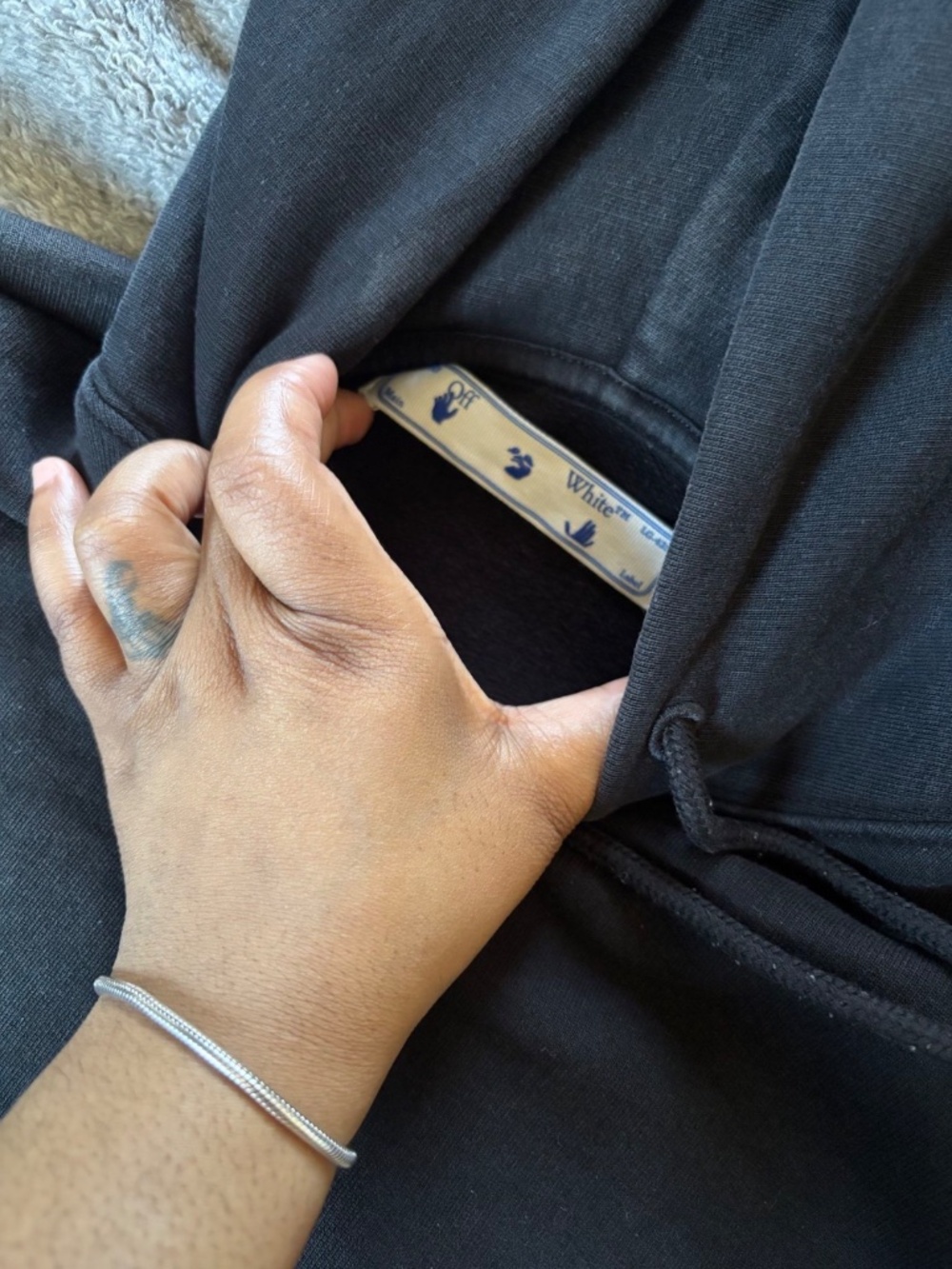 Off White pullover - Picture 3 of 3